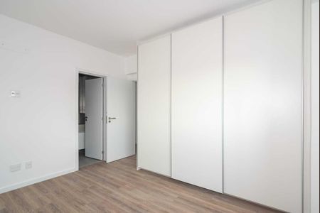 Apartamento à venda com 130m², 4 quartos e 3 vagas