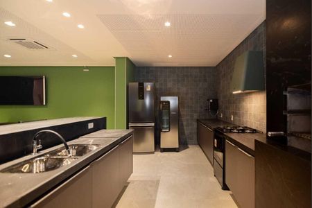 Apartamento à venda com 130m², 4 quartos e 3 vagas