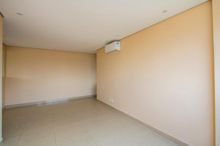 Sala de apartamento para alugar com 3 quartos, 89m² em Vila Gilda, Santo André