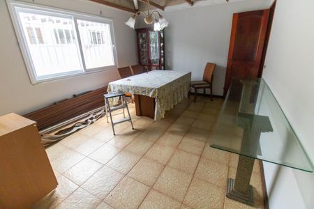 Casa à venda com 289m², 3 quartos e 4 vagas Casa à venda com 289m², 3 quartos e 4 vagasSala 2