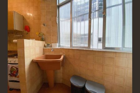 Apartamento à venda com 60m², 2 quartos e 1 vaga