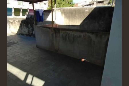 Casa à venda com 180m², 3 quartos e sem vaga