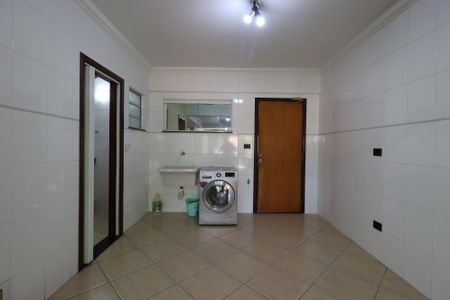 Casa à venda com 247m², 3 quartos e 5 vagasÁrea de Serviço