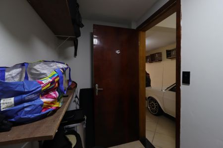 Casa à venda com 247m², 3 quartos e 5 vagasEstúdio