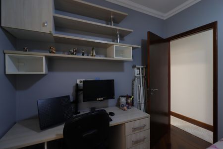 Casa à venda com 247m², 3 quartos e 5 vagasQuarto 2