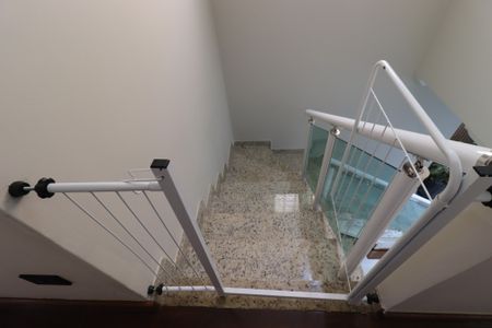 Casa à venda com 247m², 3 quartos e 5 vagasEscada