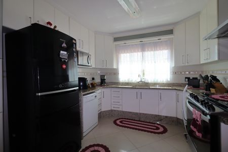 Casa à venda com 247m², 3 quartos e 5 vagasCozinha