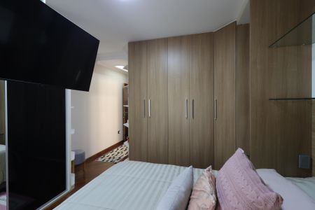 Casa à venda com 247m², 3 quartos e 5 vagasSuíte