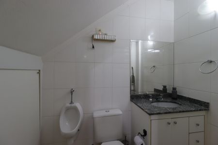 Casa à venda com 247m², 3 quartos e 5 vagasLavabo 2