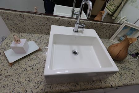 Casa à venda com 247m², 3 quartos e 5 vagasLavabo 1 - Pia