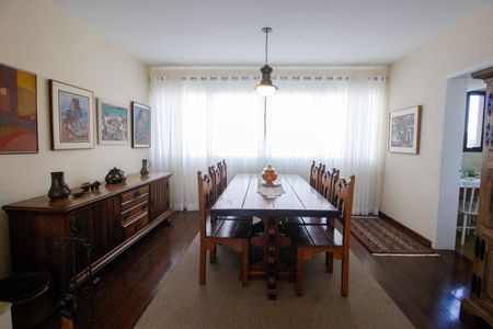 Sala de apartamento à venda com 4 quartos, 185m² em Vila Suzana, São Paulo