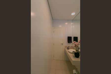 Casa para alugar com 350m², 4 quartos e 4 vagas Casa para alugar com 350m², 4 quartos e 4 vagasBanheiro