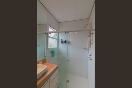 Casa para alugar com 350m², 4 quartos e 4 vagas Casa para alugar com 350m², 4 quartos e 4 vagasBanheiro da Suíte 2