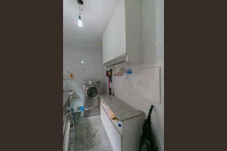 Casa para alugar com 350m², 4 quartos e 4 vagas Casa para alugar com 350m², 4 quartos e 4 vagasÁrea de Serviço