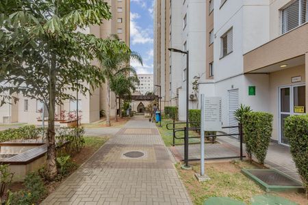 Apartamento à venda com 40m², 2 quartos e sem vagaÁrea comum