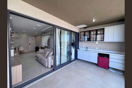 Varanda de apartamento para alugar com 2 quartos, 80m² em Barra da Tijuca, Rio de Janeiro