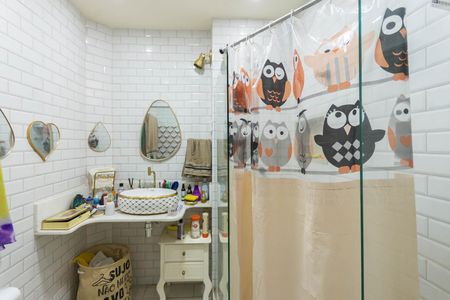 Apartamento à venda com 75m², 2 quartos e 1 vagaBanheiro