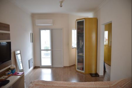 Casa à venda com 240m², 3 quartos e 5 vagasQuarto