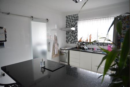 Casa à venda com 240m², 3 quartos e 5 vagasCozinha