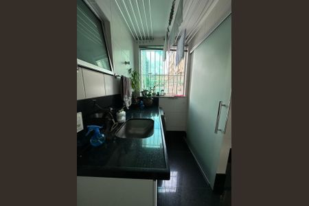 Apartamento à venda com 117m², 4 quartos e 3 vagas Apartamento à venda com 117m², 4 quartos e 3 vagasÁrea de Serviço