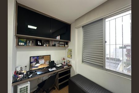 Apartamento à venda com 117m², 4 quartos e 3 vagas Apartamento à venda com 117m², 4 quartos e 3 vagasQuarto 4