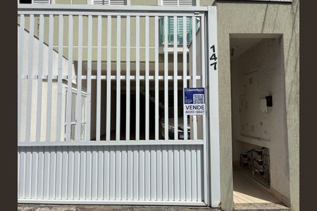 Apartamento à venda com 65m², 2 quartos e 1 vaga Apartamento à venda com 65m², 2 quartos e 1 vagaFachada + plaquinha