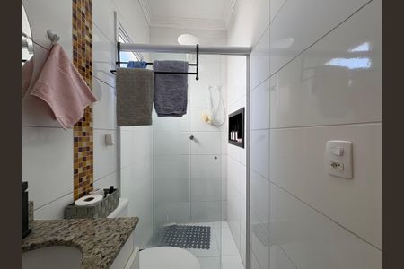 Apartamento à venda com 65m², 2 quartos e 1 vaga Apartamento à venda com 65m², 2 quartos e 1 vagaBanheiro