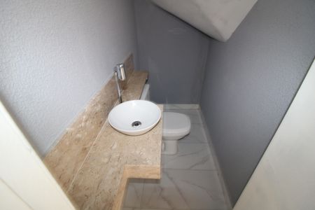 Casa à venda com 120m², 3 quartos e 2 vagasLavabo