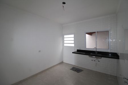 Casa à venda com 120m², 3 quartos e 2 vagasCozinha