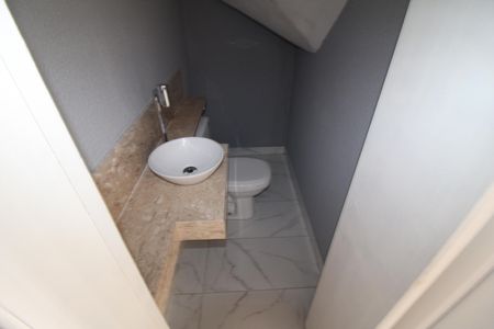 Casa à venda com 120m², 3 quartos e 2 vagasLavabo