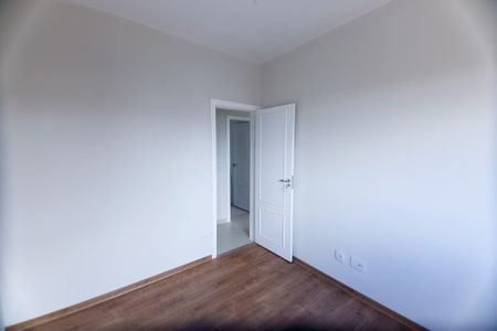 Apartamento à venda com 144m², 3 quartos e 3 vagas Apartamento à venda com 144m², 3 quartos e 3 vagasQuarto 2
