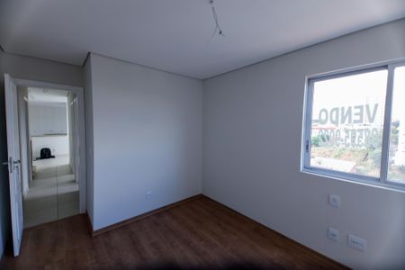 Apartamento à venda com 144m², 3 quartos e 3 vagas Apartamento à venda com 144m², 3 quartos e 3 vagasSuíte