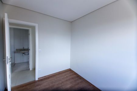 Apartamento à venda com 144m², 3 quartos e 3 vagas Apartamento à venda com 144m², 3 quartos e 3 vagasQuarto 1