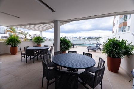 Apartamento à venda com 144m², 3 quartos e 3 vagas Apartamento à venda com 144m², 3 quartos e 3 vagasÁrea comum