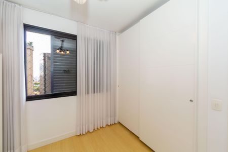 Apartamento à venda com 136m², 4 quartos e 3 vagas Apartamento à venda com 136m², 4 quartos e 3 vagasQuarto 1