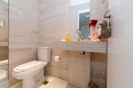 Apartamento à venda com 136m², 4 quartos e 3 vagas Apartamento à venda com 136m², 4 quartos e 3 vagasLavabo