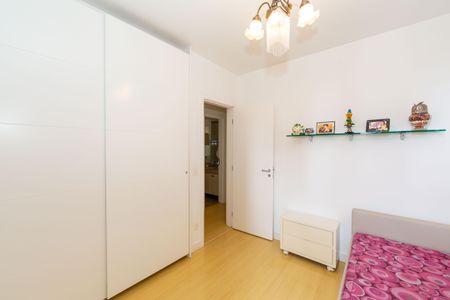 Apartamento à venda com 136m², 4 quartos e 3 vagas Apartamento à venda com 136m², 4 quartos e 3 vagasQuarto 1