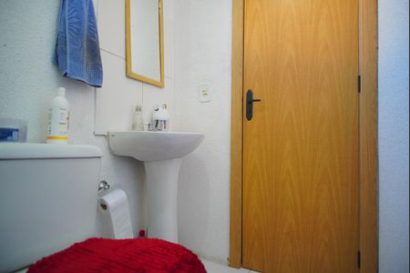 Apartamento à venda com 43m², 2 quartos e 1 vagaBanheiro Social