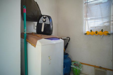 Apartamento à venda com 43m², 2 quartos e 1 vagaCozinha e Área de Serviço