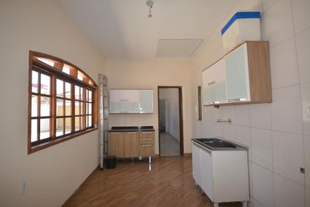 Casa para alugar com 280m², 4 quartos e 5 vagasÁrea de Serviço