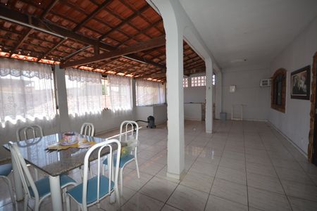 Casa para alugar com 280m², 4 quartos e 5 vagasVaranda gourmet