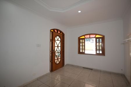 Casa para alugar com 280m², 4 quartos e 5 vagasSala