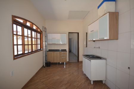 Casa para alugar com 280m², 4 quartos e 5 vagasÁrea de Serviço