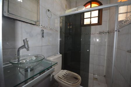 Casa para alugar com 280m², 4 quartos e 5 vagasBanheiro da Suite