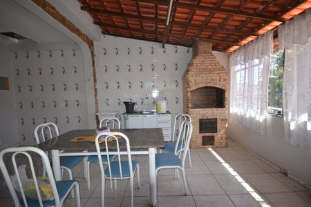 Casa para alugar com 280m², 4 quartos e 5 vagasVaranda gourmet