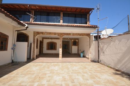 Casa para alugar com 280m², 4 quartos e 5 vagasGaragem