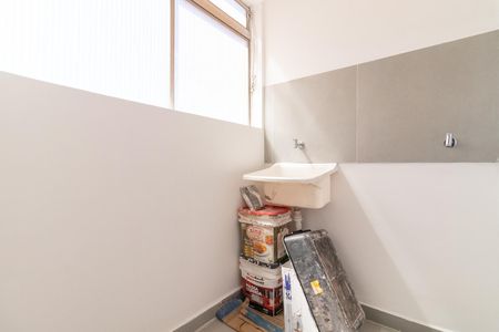 Apartamento à venda com 60m², 2 quartos e 1 vagaÁrea de Serviço