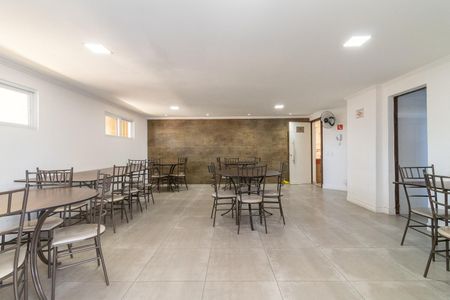 Apartamento à venda com 60m², 2 quartos e 1 vagaÁrea comum - Salão de festas