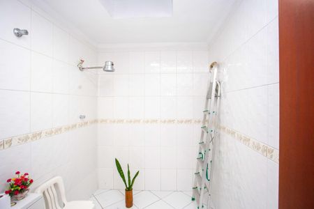 Casa à venda com 320m², 4 quartos e 3 vagasBanheiro Social