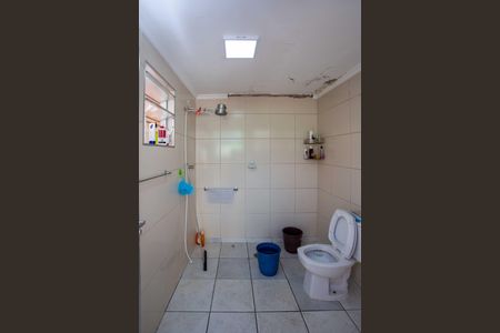 Casa à venda com 320m², 4 quartos e 3 vagasBanheiro de Serviço